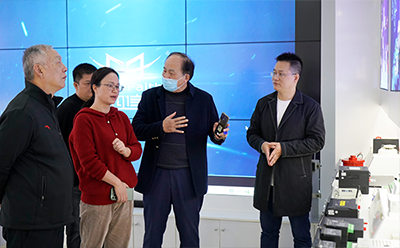 集美校友总会黄德棋会长来访，推进校企深度合作