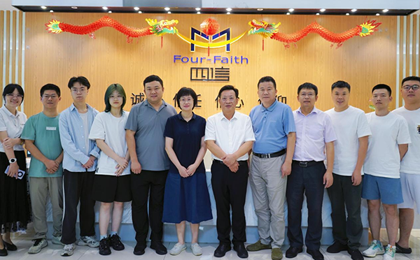 集美大学党委书记沈灿煌一行莅临龙8，共促校友企业发展